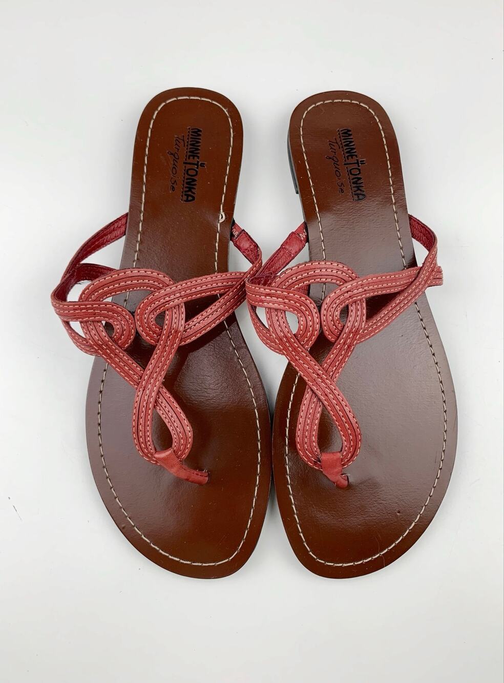 Minnetonka Turquoise Red Swirl Leather Sandals Thong Flats Strappy Women's 9